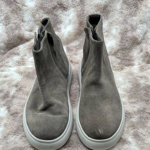 Trask Lila Suede Booties Gray Size 7 Excellent Condition
